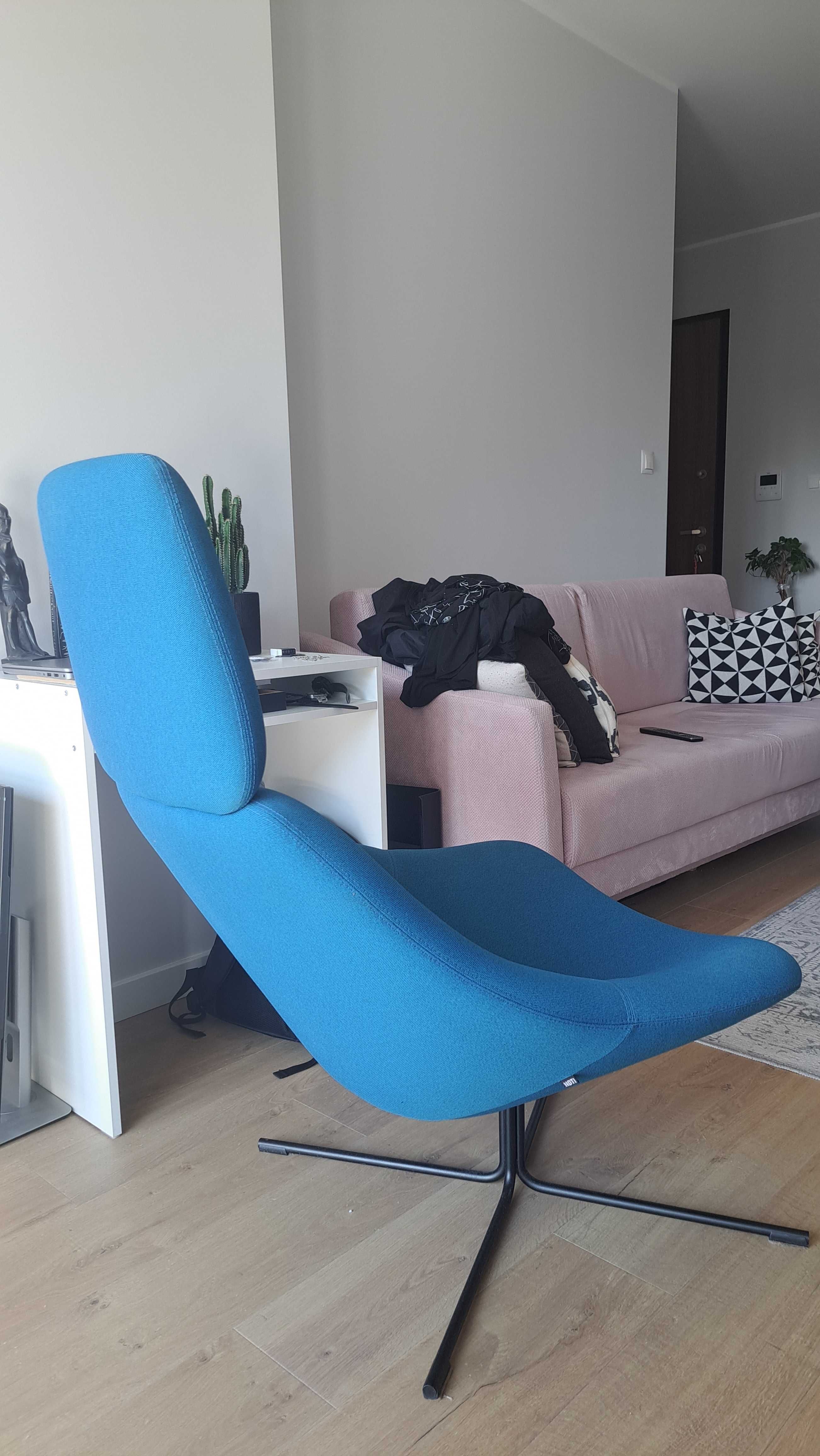 Fotel design niebieski Noti
