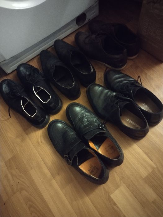 Продам мужскую обувь 44 45 розмер