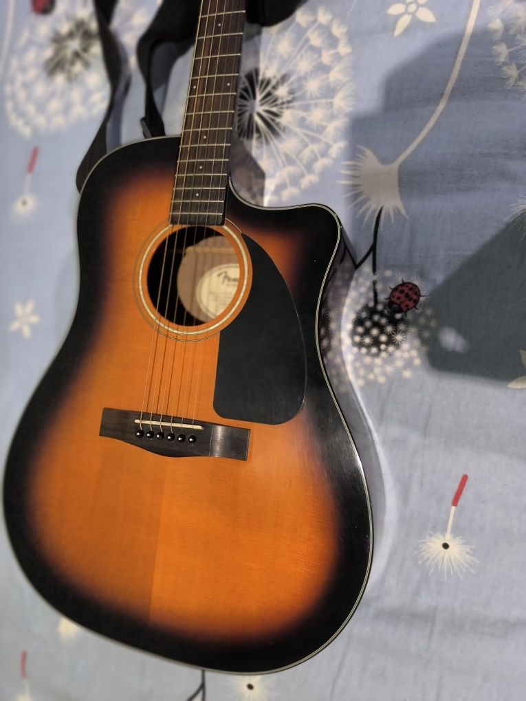 ЕлектроАкустична гітара із вбудованим звукознімачем Fender Style в гар