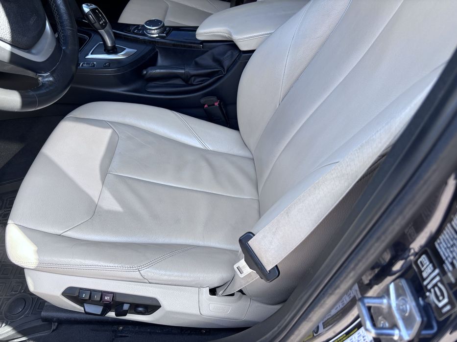 Продам BMW  F30 v328 Xdrive