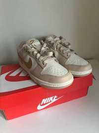 Dunk Low Gold Swoosh 40