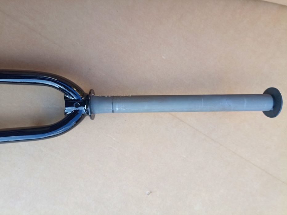 Nowy widelec Fuji Breezer Cr-mo 700 - 29 gravel wyprawowy   sztywna oś