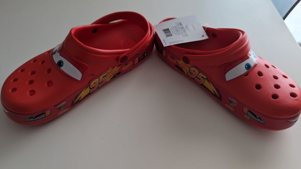 Crocs Faísca McQueen 42