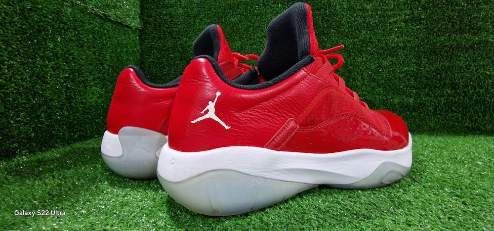 Air Jordan 11 CMFT розмір 46