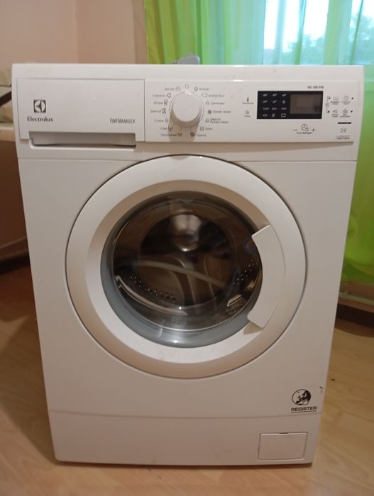 Пральна машина Electrolux