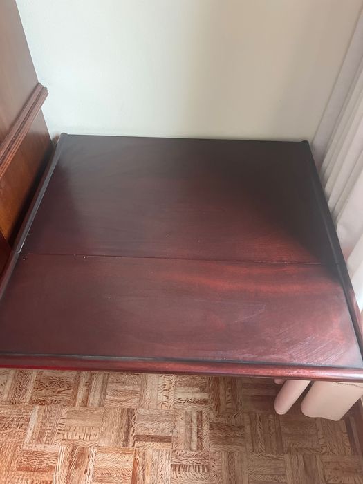 Móvel em bom estado