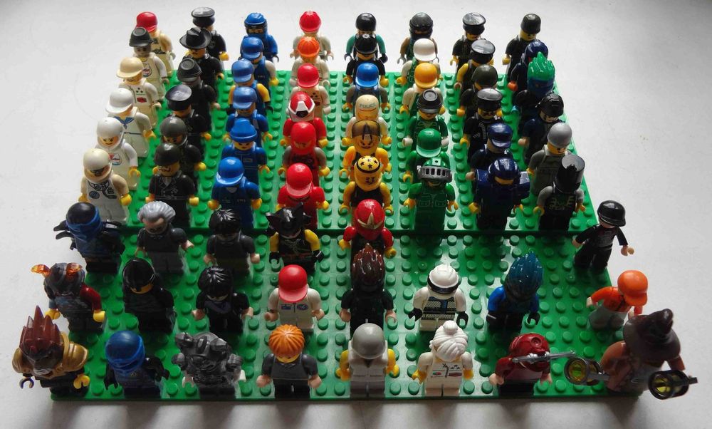 LEGO Лего минифигурка 70 штук, на выбор