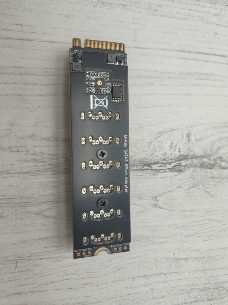 Karta adapter M.2 do SATA 3.0 M.2 MKEY PCI-E Karta 6 SATA porów