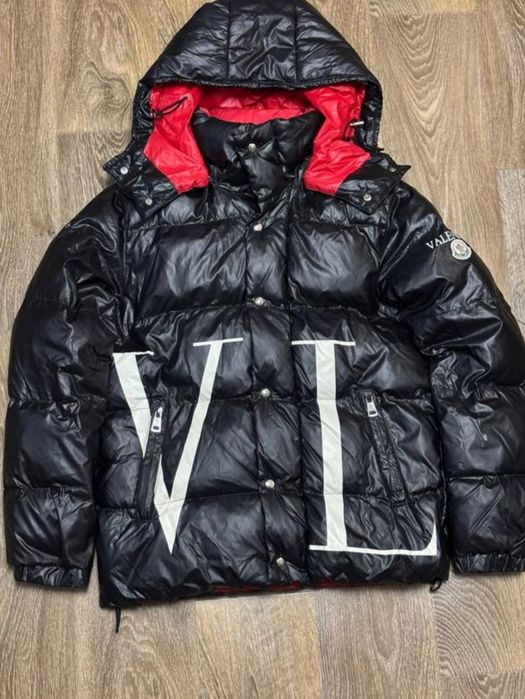 Пуховик Valentino чорний чоловічий пуховик