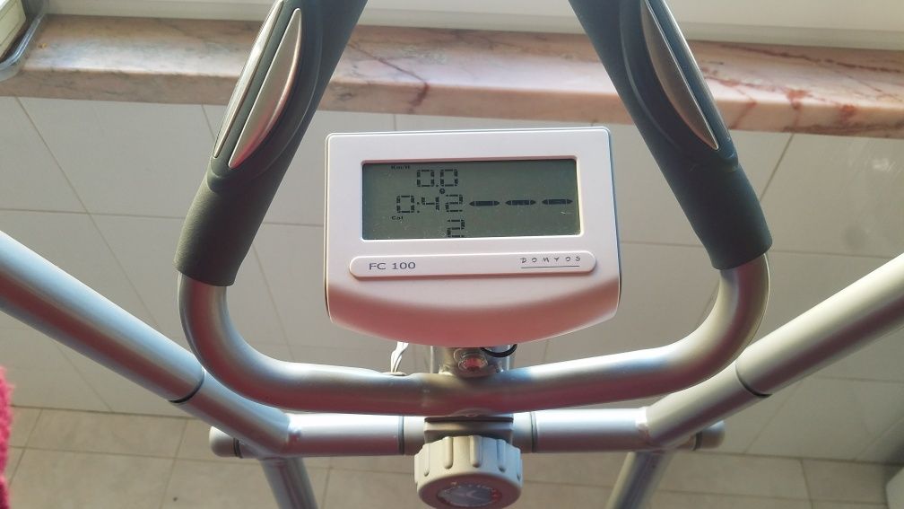Bicicleta ELÍPTICA procura novo dono/a