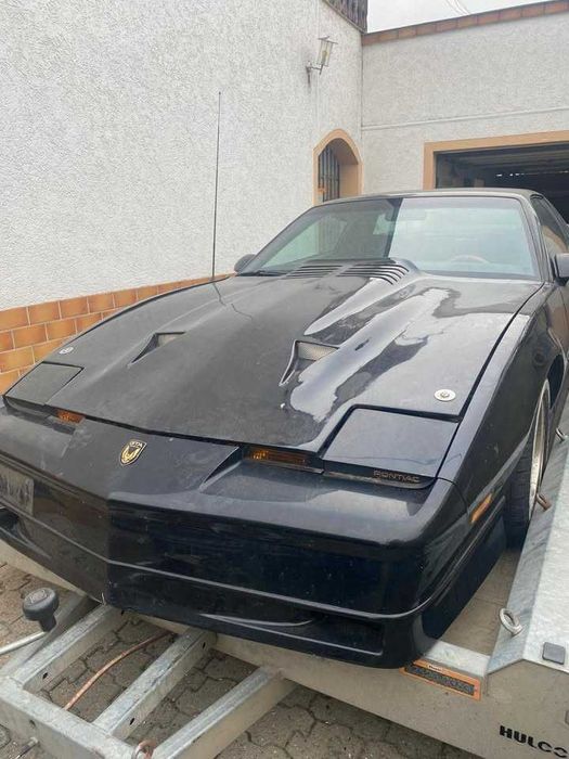 **Pontiac TRANS AM GTA**