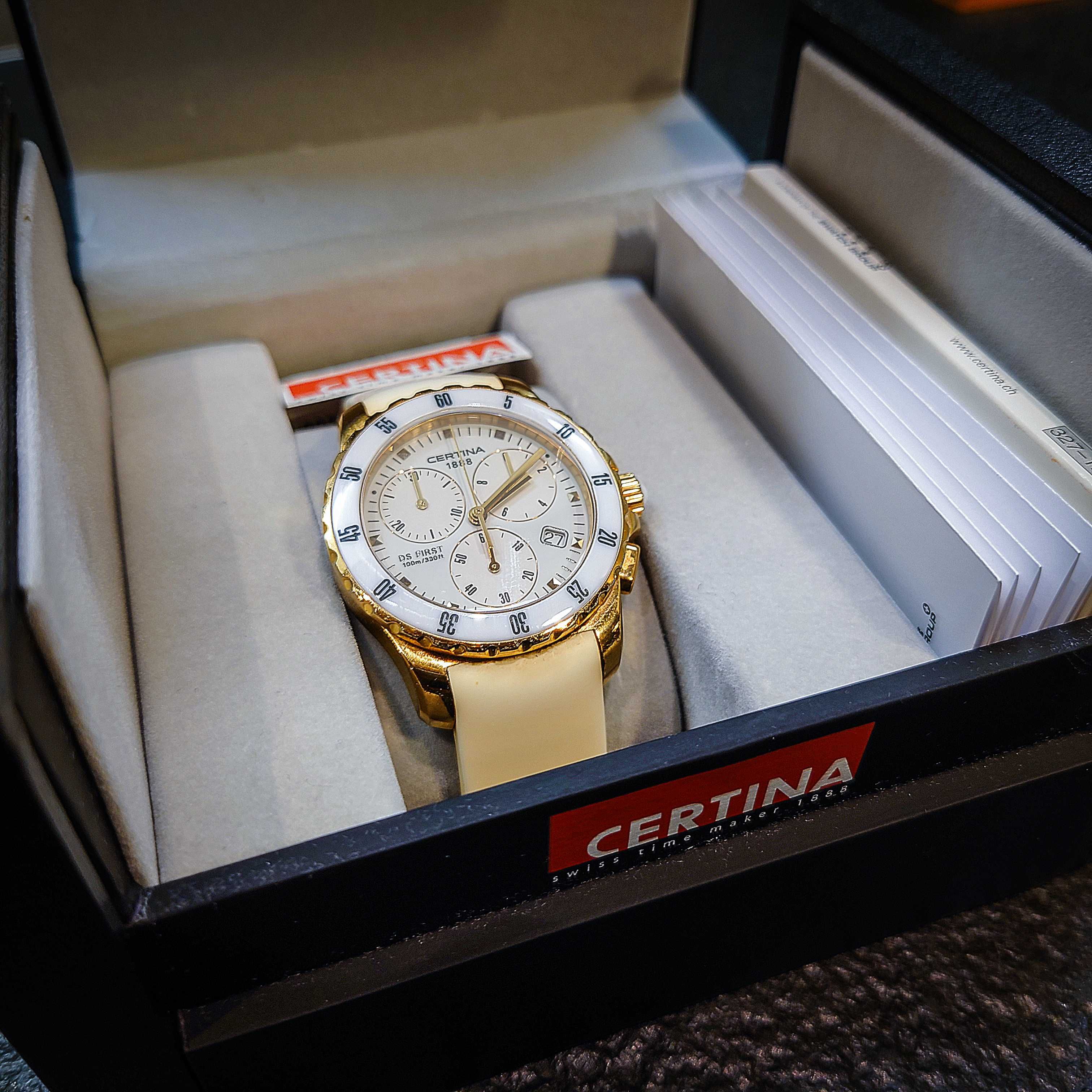 Zegarek damski Certina DS First Lady Ceramic Chrono C014.217.37.011.00