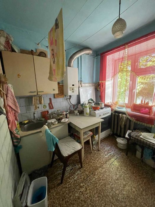 Продаж 2-х кімнатної квартири вул. Тютюнників