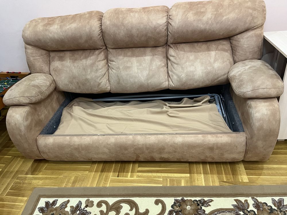 Продам диван ( матрас у подарунок) ідеальний стан