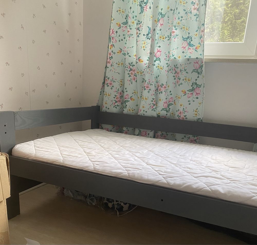 Łóżko łóżeczko dla dziecka szare drewniane 160x90