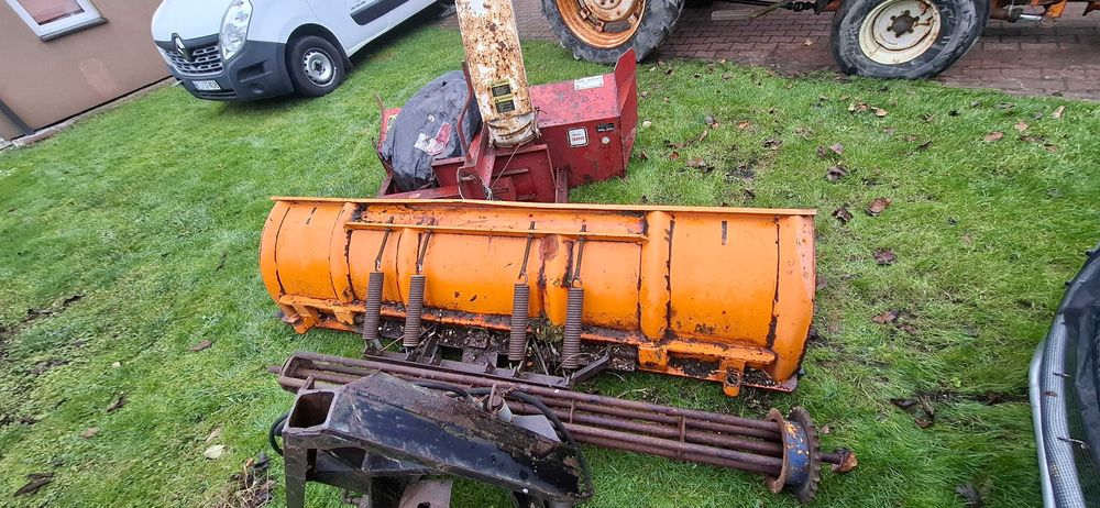 Valmet Valtra, Pług do śniegu, Dmuchawa Zamiatarka