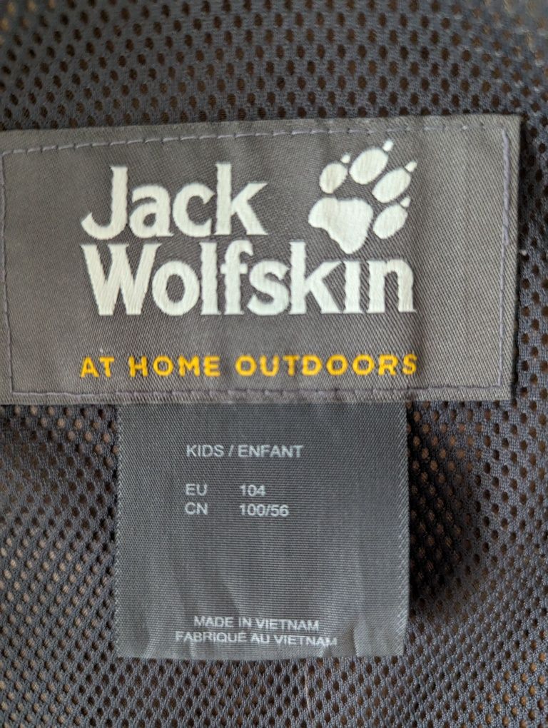 Куртка - дощовик Jack Wolfskin, 104 см