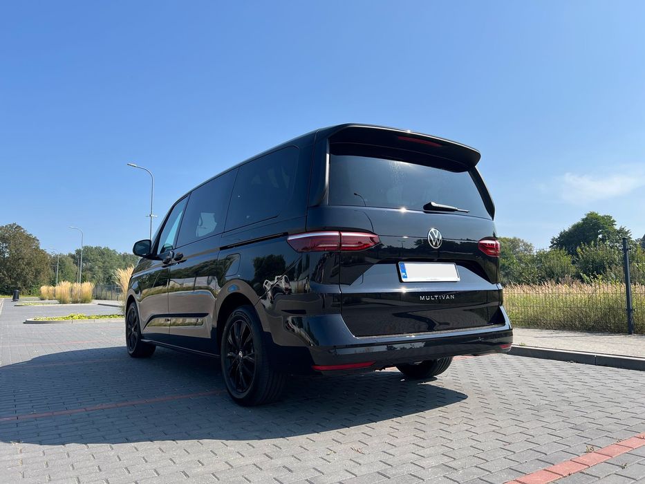 VW MULTIVAN Wynajem/wypożyczalnia komfortowego busa / Przewóz osób