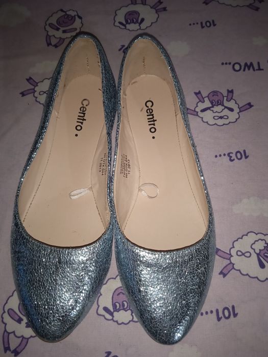 Продам балетки новые