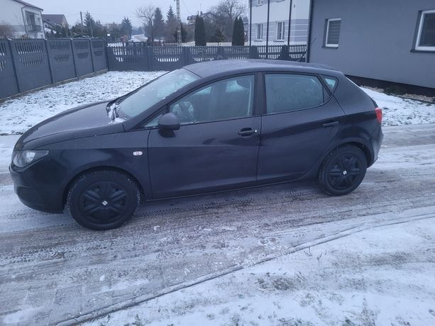 Seat ibiza 1.2 rok 2009 przebieg  190 tys km zadbany