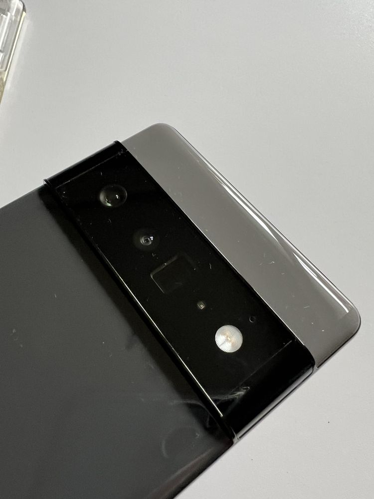 Google Pixel 6 PRO 12 / 128 w bardzo dobrym stanie