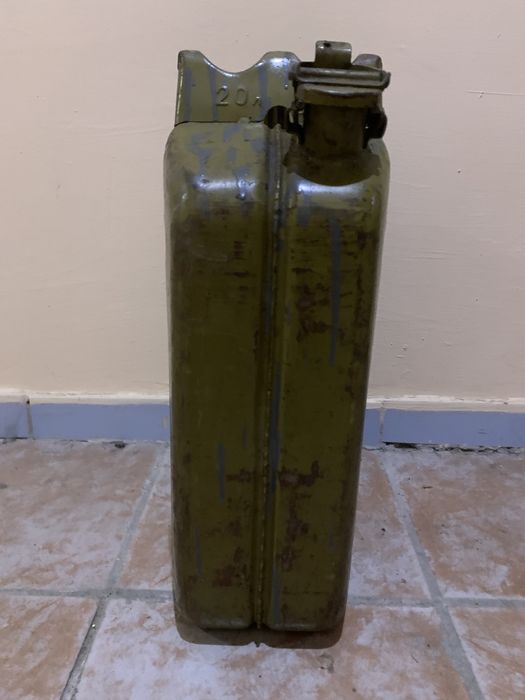 Каністра металева 20 літрів