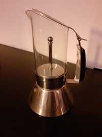 Maquina de fazer café tradicional