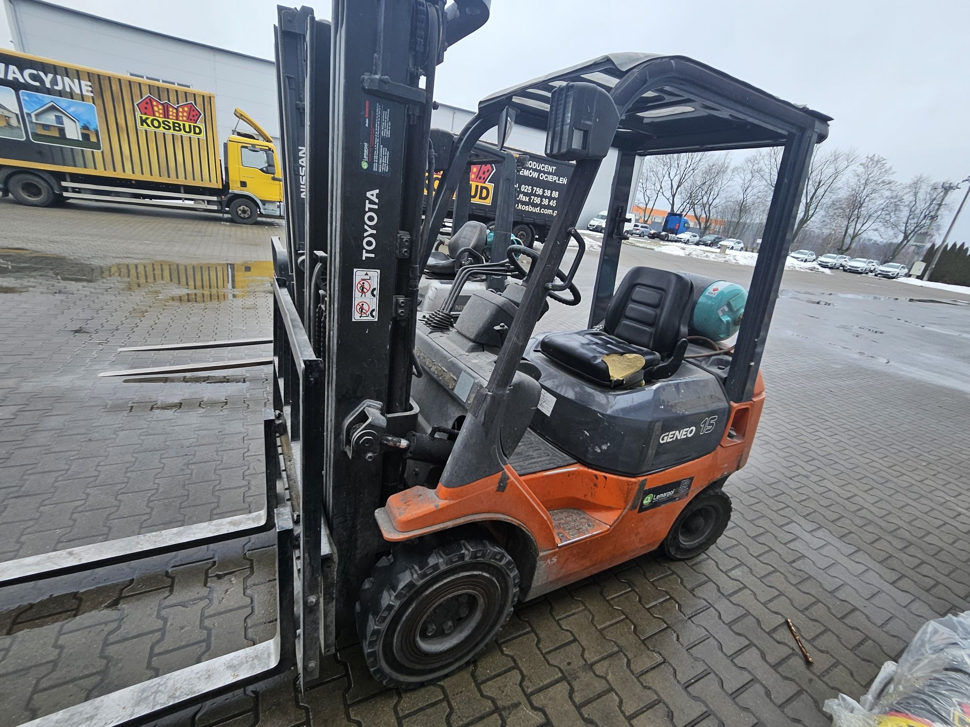 Wózek widłowy Toyota 7 1.5 T triplex  GAZ