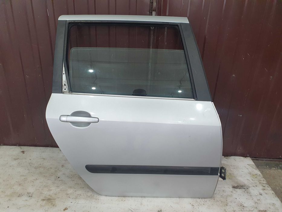 Drzwi prawe tylne Peugeot 307 sw kombi EZRC zamek szyba