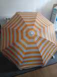 Parasol ogrodowy o srednicy 160cm stan idealny