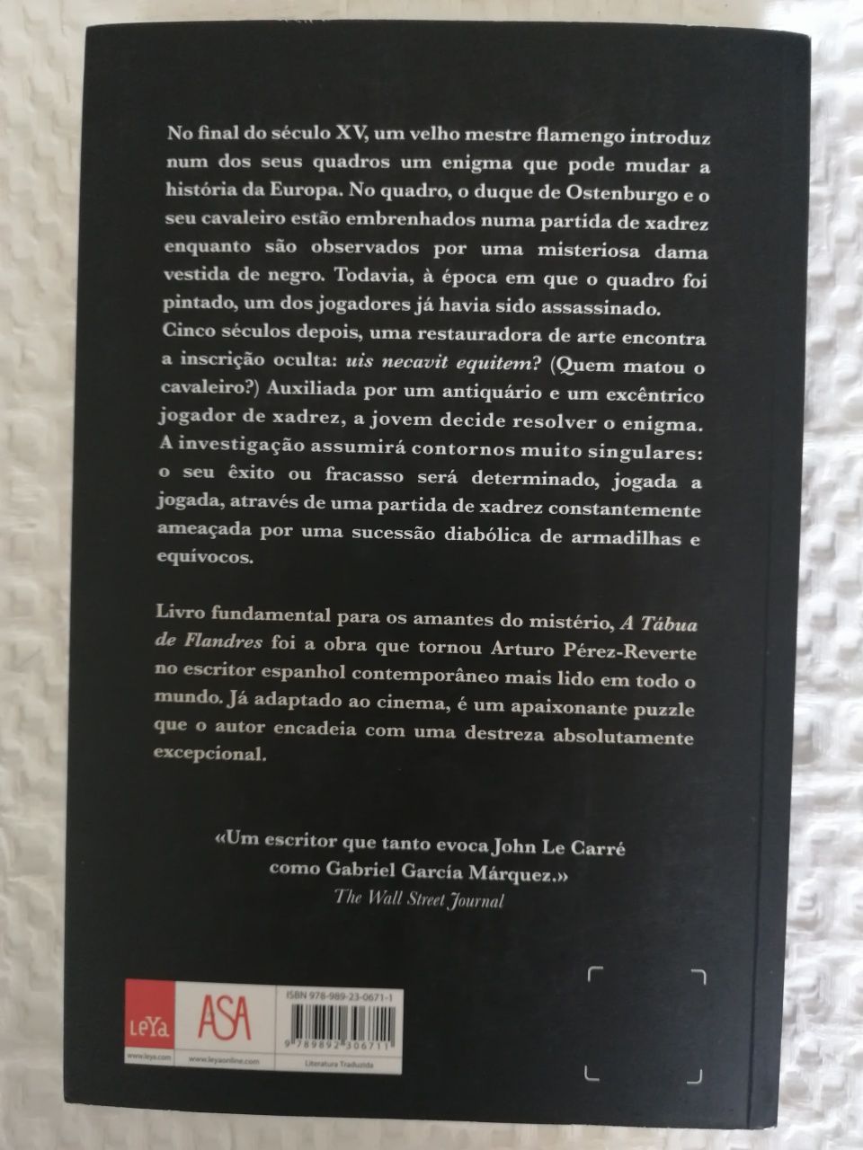 Livro a "Tábua de Flandres"