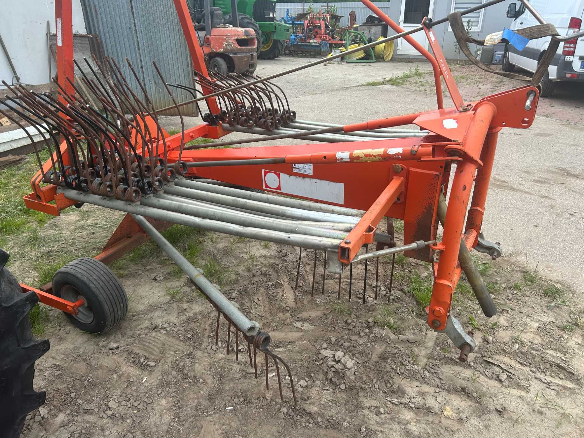 Zgrabiarka Fella 4.2M Jak Vicon Andex