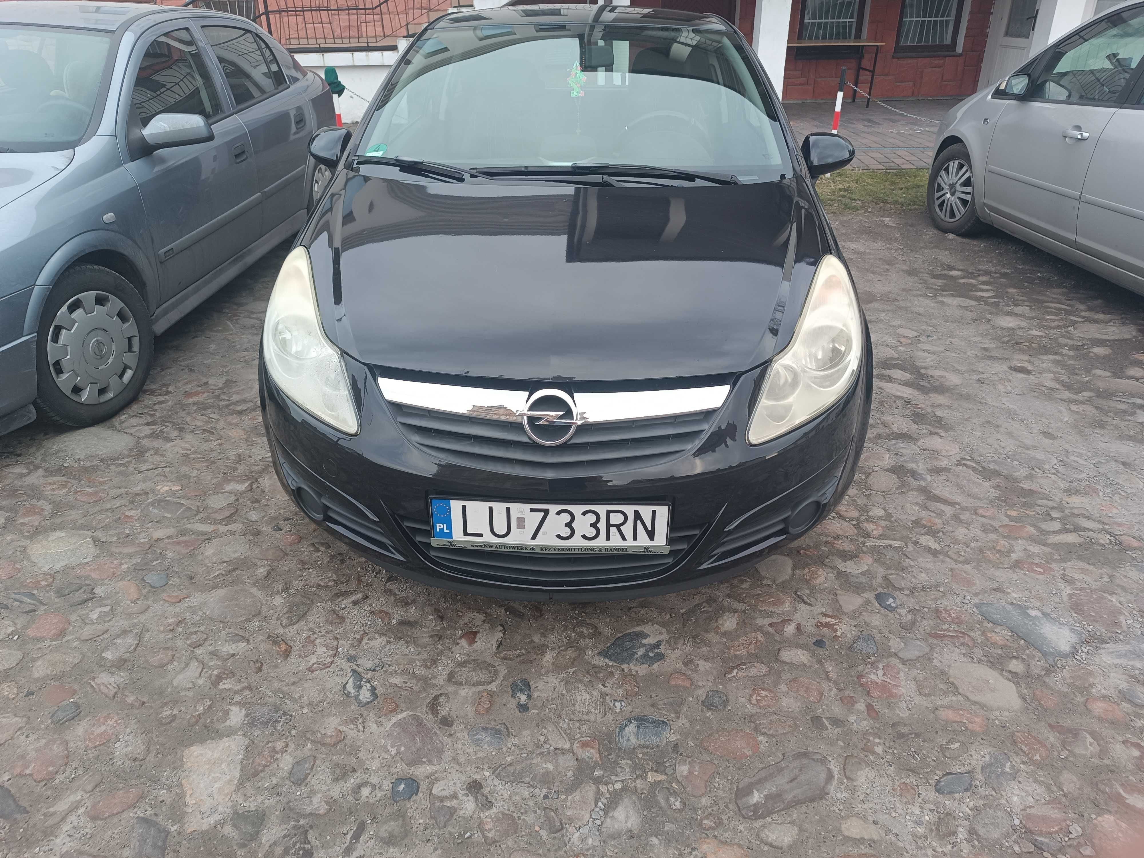Opel Corsa D 1.2 b
