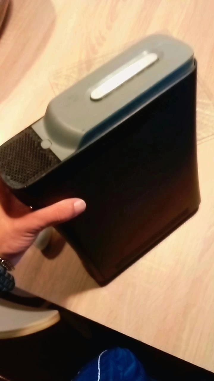Xbox 360 com comando