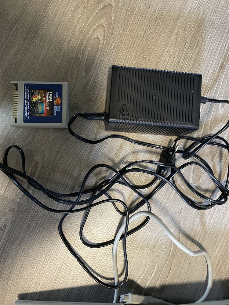 Atari XEGS konsola retro, BOX