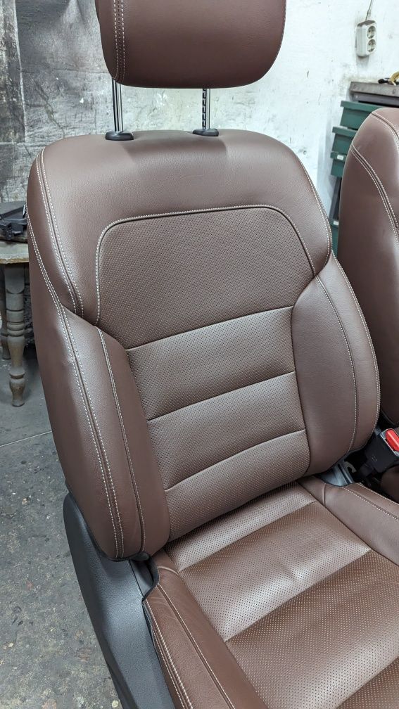 Шкіряний салон Renault Koleos
