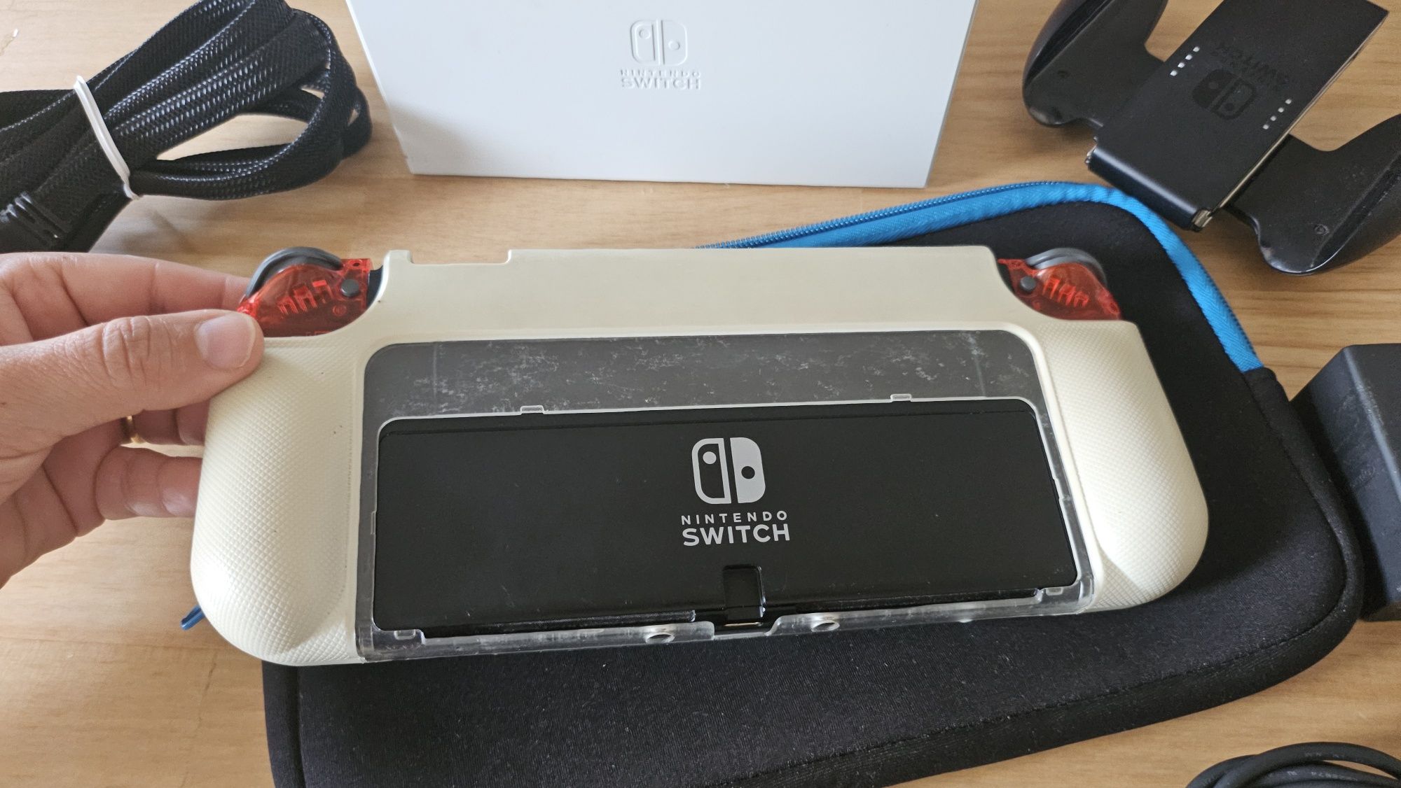 Nintendo switch oled completo desbloqueada