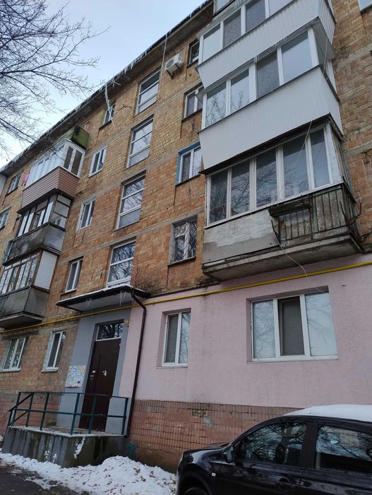 Аренд Кв 1-я Голос-й м.Васильк.(Л.Ященко) Жуковск 14  4/5 34м 13000грв