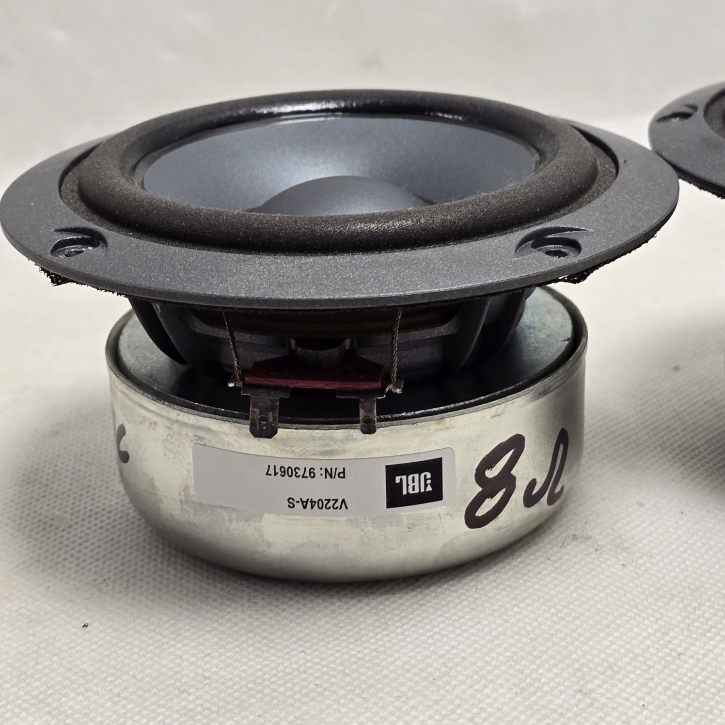 2 x głośniki midi basowe JBL V 2204 A S 8ohm 12.5cm VIFA Tc