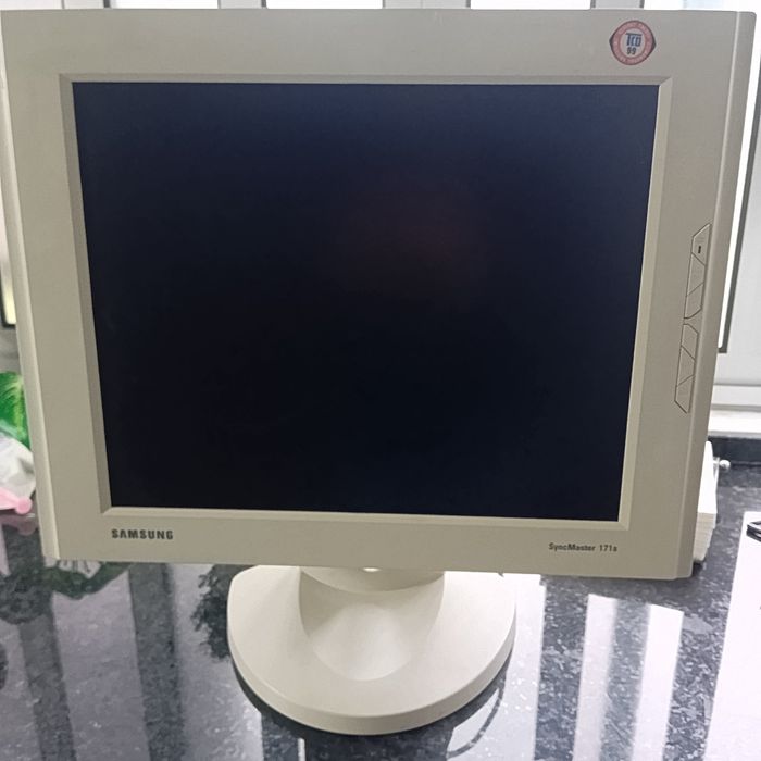 Ecrã PC Samsung 17 polegadas