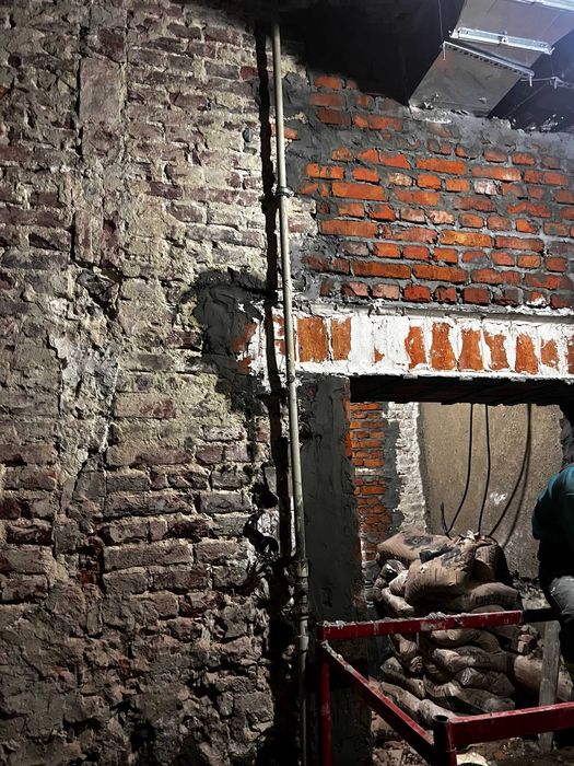 Посилення віконних та дверних прорізів, міжповерхових перекриттів