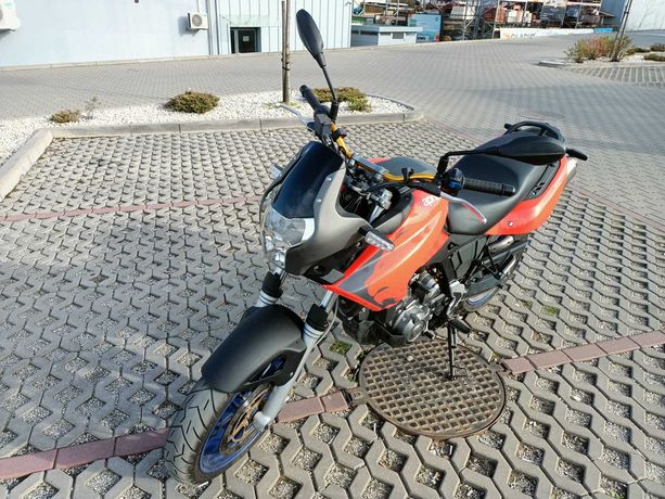 Aprilia Pegaso Strada 650 kat A2