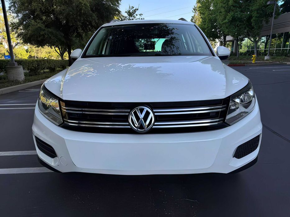 Volkswagen Tiguan      2017
