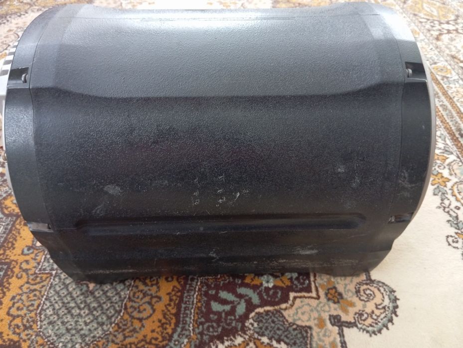 Продам активный сабвуфер pioneer 200W