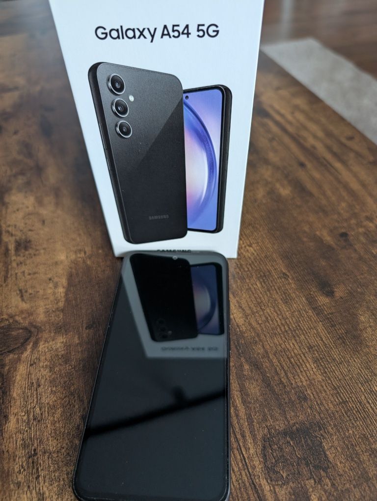 Samsung Galaxy A54 5G roczny