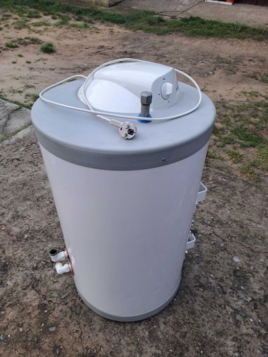 Bojler elektryczny 80L.