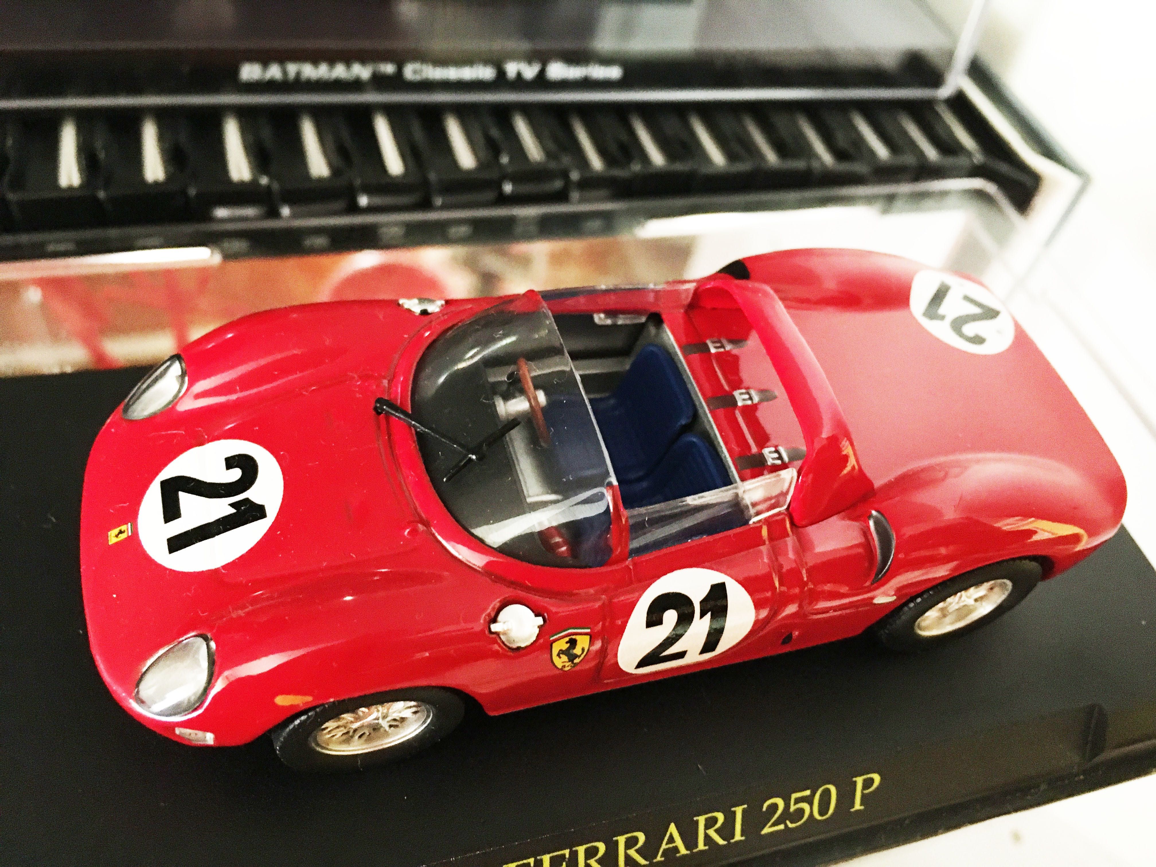 Miniatura 1:43 Ferrari 250P vencedor 24 Horas de Le Mans 1963