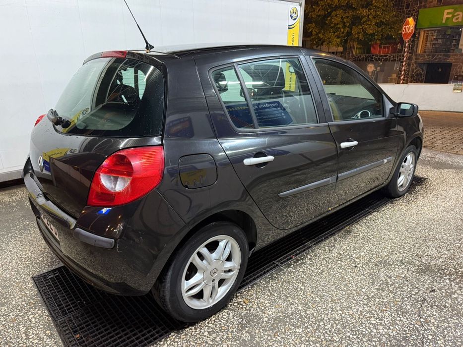 Renault Clio 3 1.2 Gasolina 2006