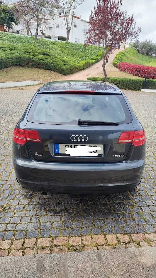 2010 Audi a3 1.6Tdi (Estofos em Couro)