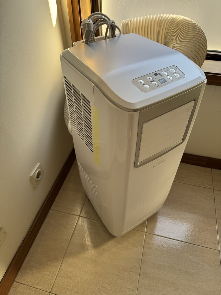 2 Ac portateis electronia (dois disponiveis)